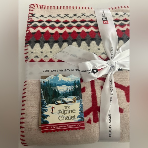 DF DAVID FUSSENEGGER-The Alpine Chalet -A World Traveler Collection - Picture 7 of 10